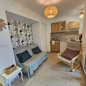 Appartement Au Petit Coeur De, LʼIsle-sur-la-Sorgue