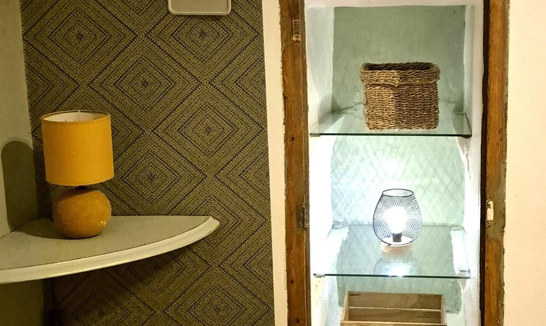 Appartement Au Lys Rose à LʼIsle-sur-la-Sorgue France
